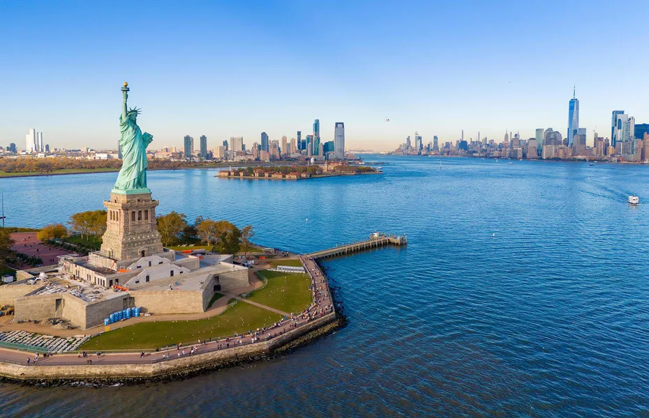 AQShga borgan o‘zbekistonliklar soni bir yilda 1,2 ming nafarga oshdi