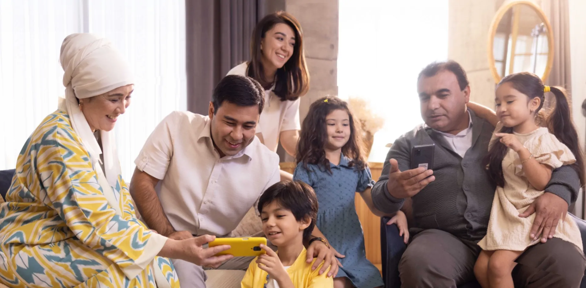 
														
														O‘zbekistonda 5 kishidan ortiq oilalar ulushi 61,4 foizni tashkil qiladi
														
														