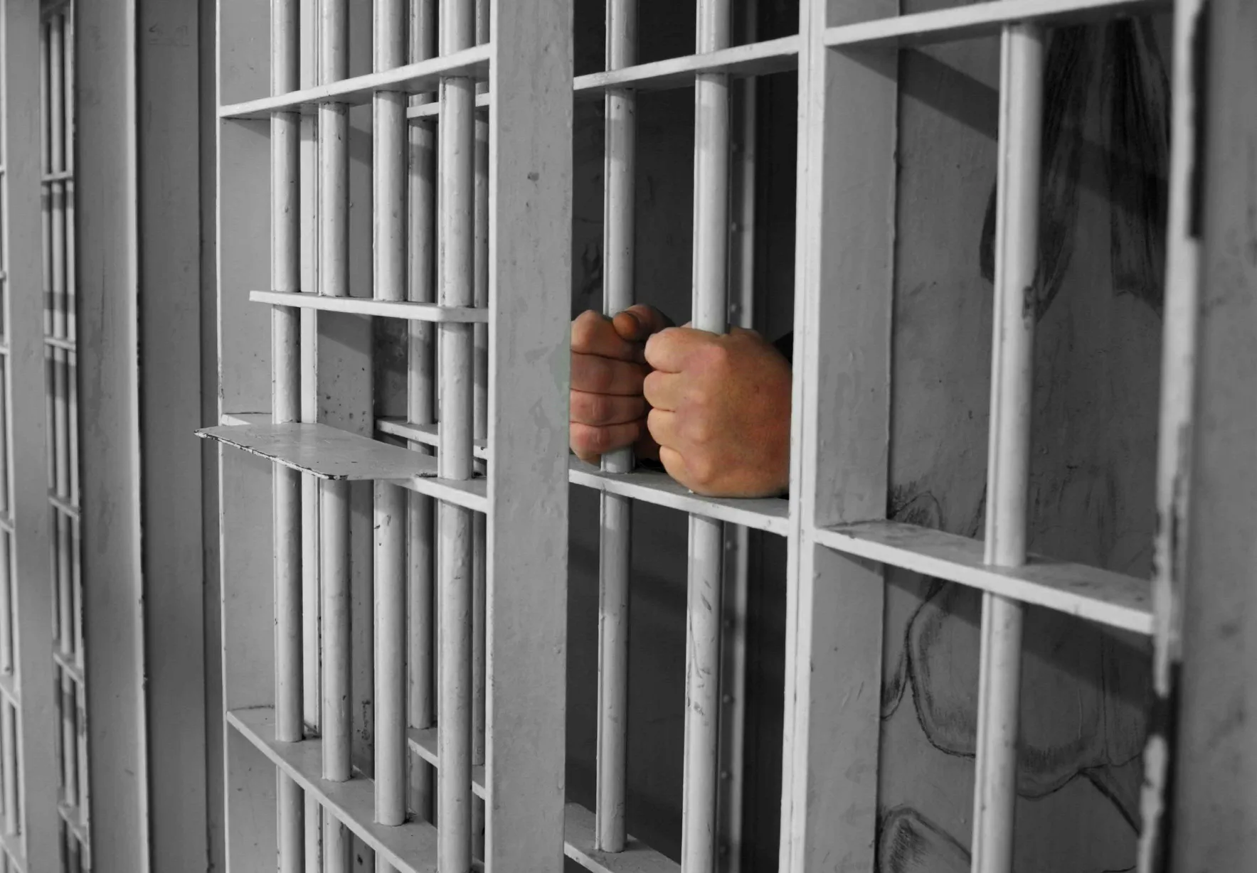 
														
														Ўзбекистонда 2025 йилда 19 мингга яқин шахс озодликдан маҳрум қилинди
														
														