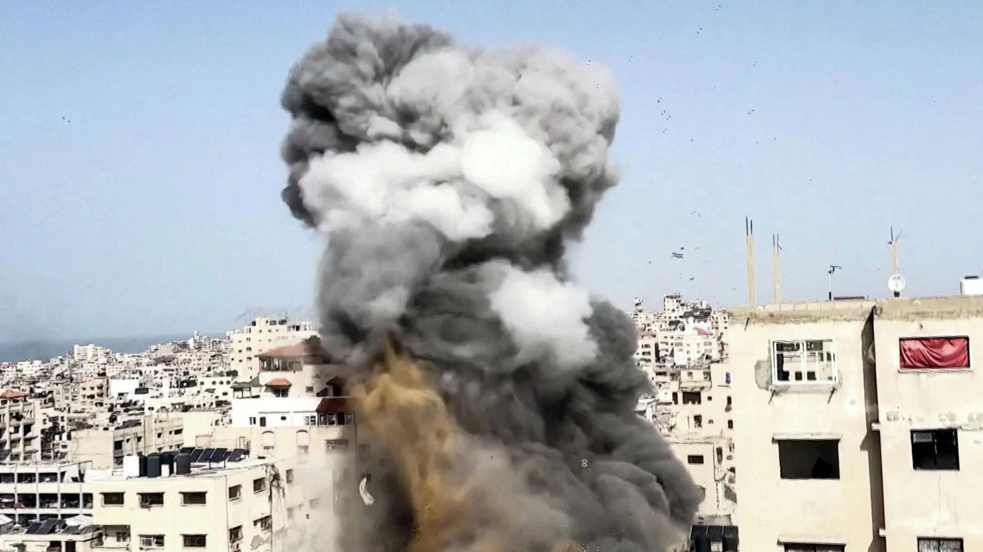 Isroilning G‘azoga hujumi oqibatida 30 kishi halok bo‘ldi