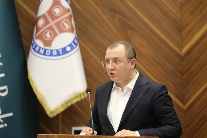 
														
														Akbar Sultonov “O‘zcharmsanoat” uyushmasi raisi lavozimidan ozod etildi
														
														