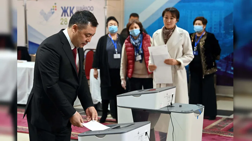 Qirg‘izistonda prezidentlik saylovi qachon o‘tkaziladi?