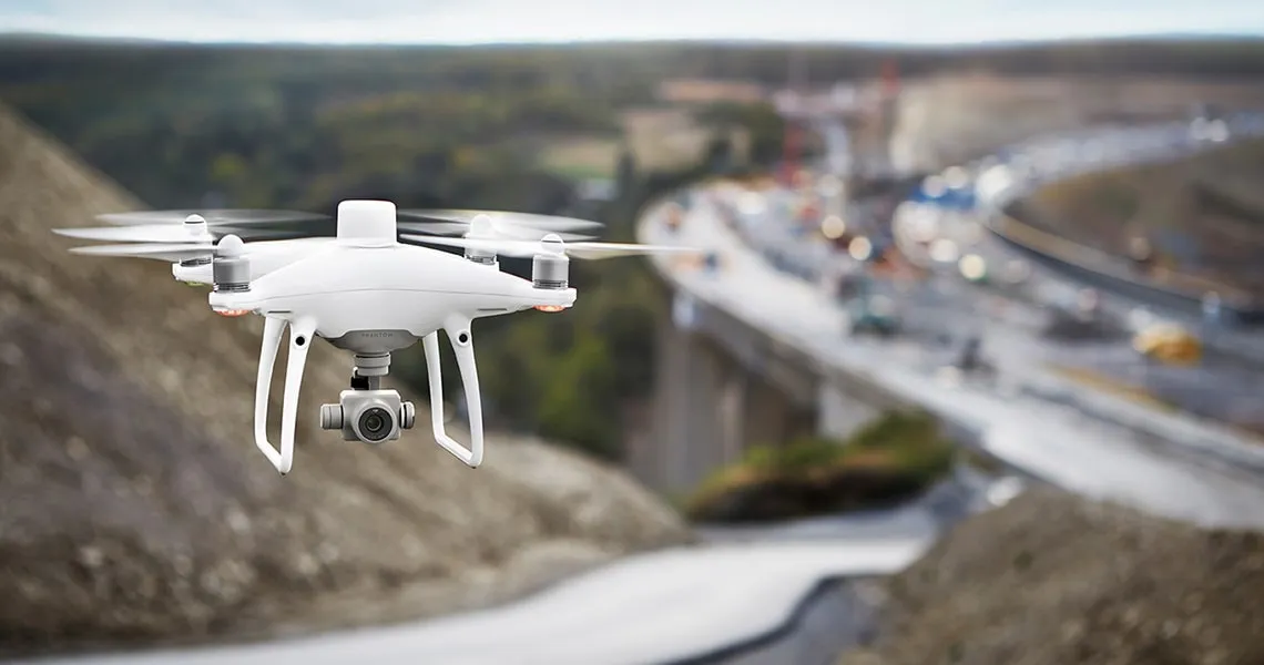 Yuridik shaxslarga dronlardan foydalanishga ruxsat beriladi