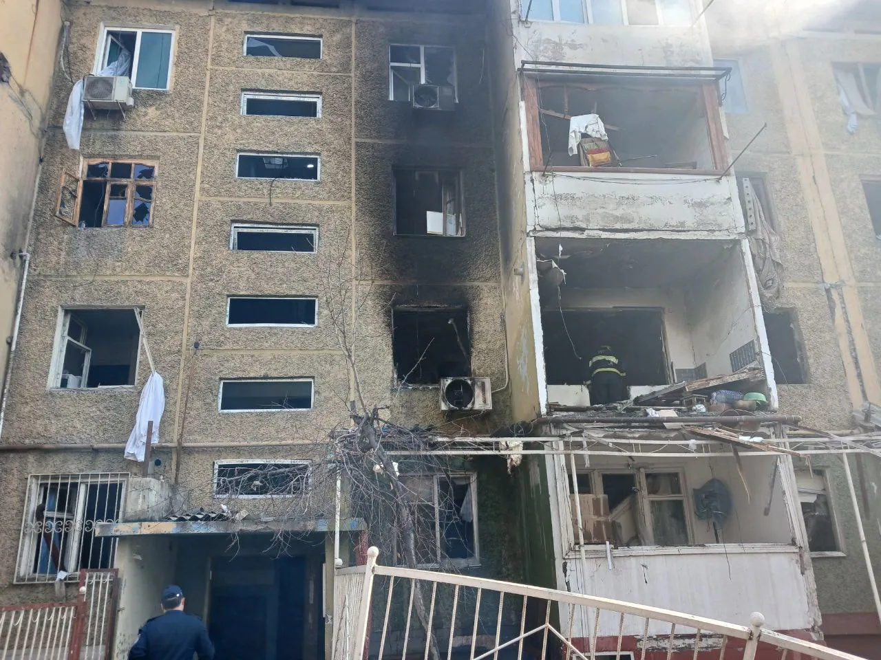 
														
														Қўқонда “дом” портлаши ортидан ёнғин келиб чиқди
														
														