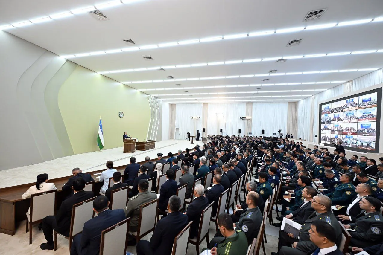 
														
														Термиз халқаро савдо марказида экспорт ҳажмини 1 миллиард долларга етказиш топширилди
														
														