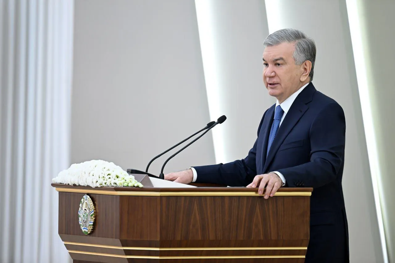 
														
														Surxondaryodagi eng og‘riqli masalalardan biri yo‘l va transport infratuzilmasi ekani qayd etildi
														
														