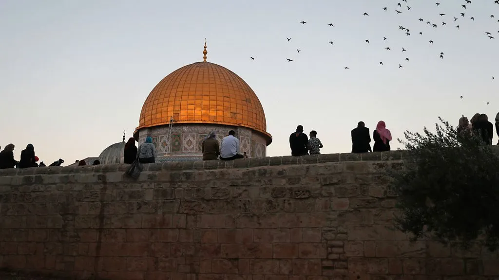 
														
														Исроил Эрон можароси сабабли Ал-Ақсо масжидида жума намозини бекор қилди
														
														