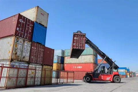 
														
														O‘zbekiston eksportida qaysi hududlar yetakchi?
														
														