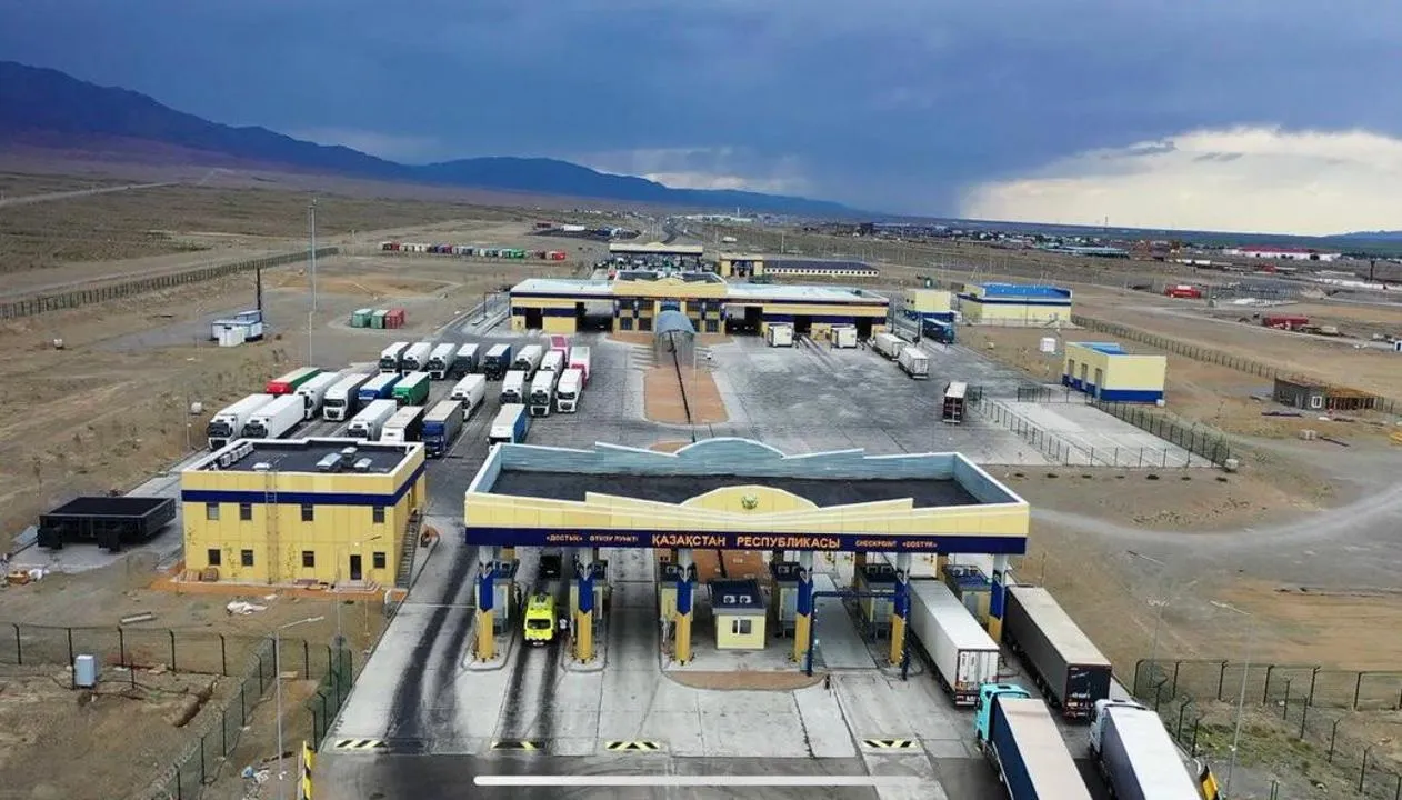 “Sirdaryo” chegara posti orqali Qozog‘istonga o‘tish tiklandi