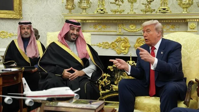 
														
														Saudiya Arabistoni AQShga 1 trln dollarlik investitsiyalar kiritadi
														
														