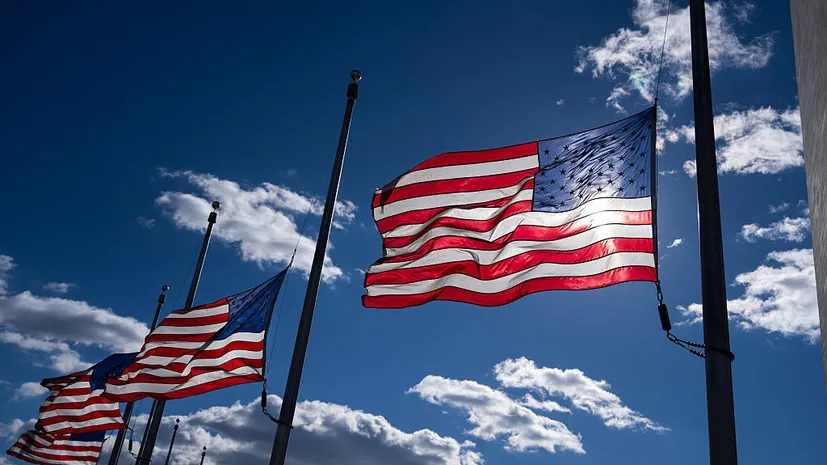 AQSh 19 davlat fuqarolarining immigratsiya arizalarini ko‘rib chiqishni to‘xtatdi