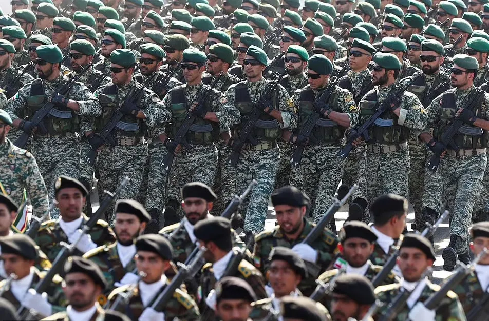 
														
														Эрон АҚШни қўшинларининг юқори шай ҳолатдалигидан огоҳлантирди
														
														