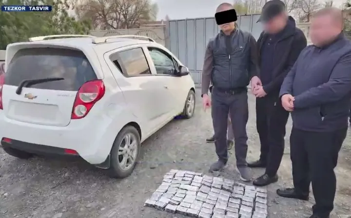 
														
														Фарғонада қарийб 21 минг дона кучли таъсир қилувчи дорилар савдосига чек қўйилди
														
														