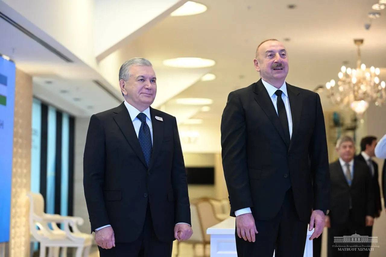 
														
														Ўзбекистон ва Озарбайжон Президентлари телефон орқали мулоқот қилдилар
														
														