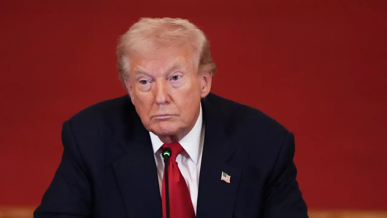 Qarz sabab Trampning JChga borishi taqiqlanishi mumkin