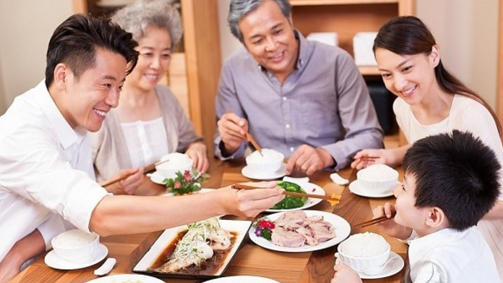 Porno xotini chuqurroq soraydi Eshaklar ishtirokidagi onlayn porno videolar